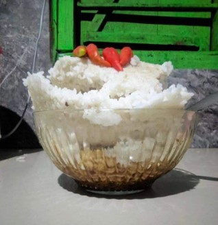 Potret kocak orang nggak bisa tahan lapar © 2022 berbagai sumber