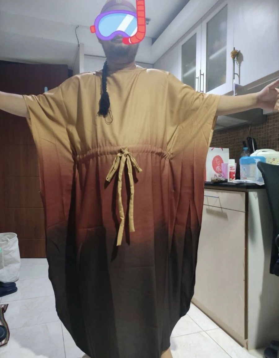 cowok beli baju salah kaprah © berbagai sumber