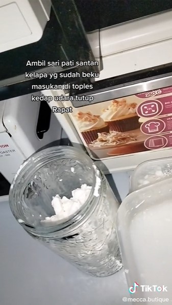 7 Trik mengolah minyak kelapa dari santan, simpel dan ekonomis