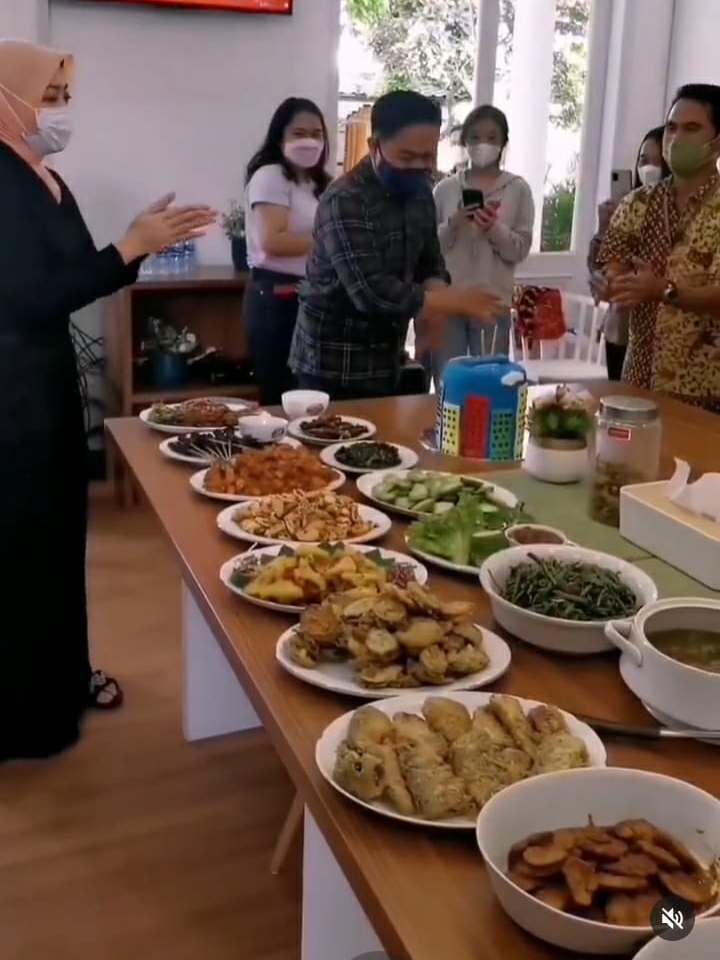 10 Kreasi lauk Atalia istri Ridwan Kamil, lezat serba menu rumahan