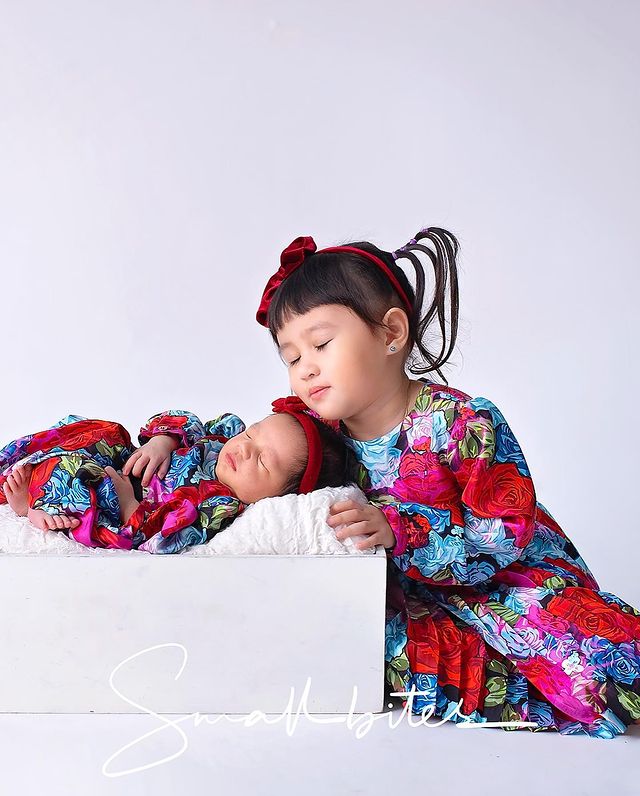 7 Pemotretan newborn Khadeejah anak kedua Kartika Putri, menggemaskan