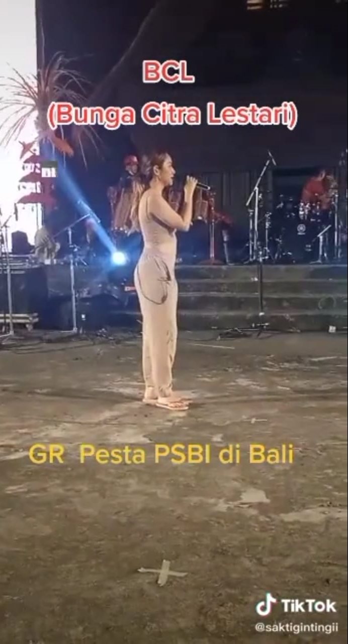 bcl saat checksound © berbagai sumber bcl saat checksound © berbagai sumber