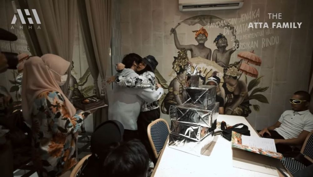 momen Atta-Aurel beri kejutan orang tua Berbagai sumber