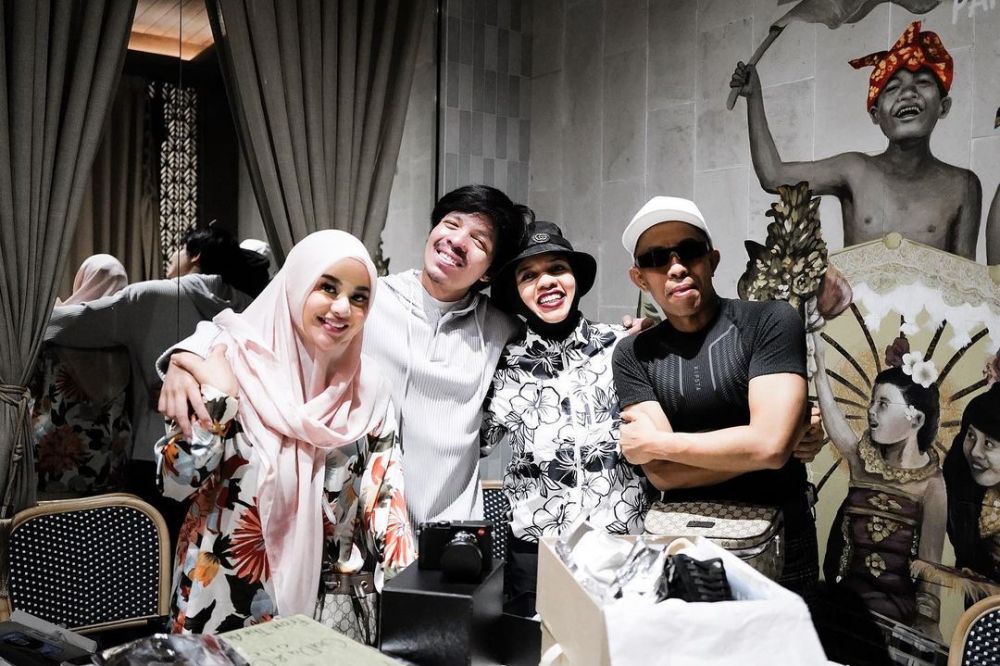 momen Atta-Aurel beri kejutan orang tua Berbagai sumber momen Atta-Aurel beri kejutan orang tua Berbagai sumber