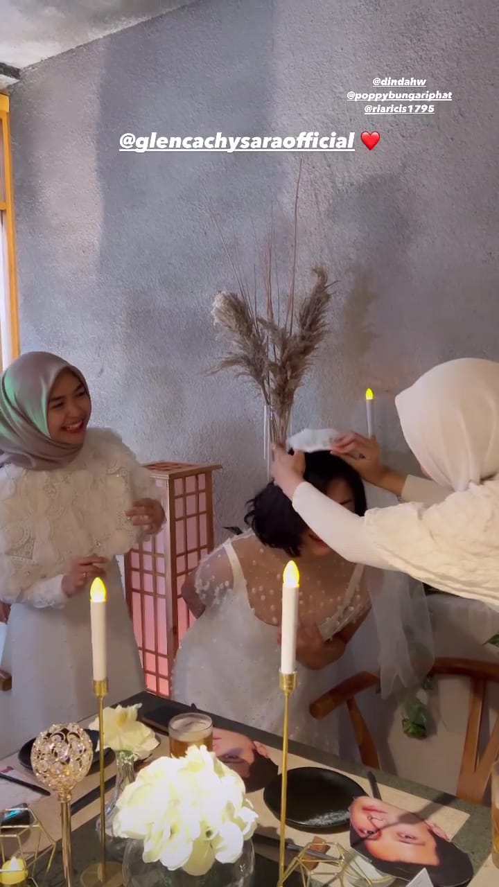 kejutan bridal shower glenca © instagram kejutan bridal shower glenca © instagram