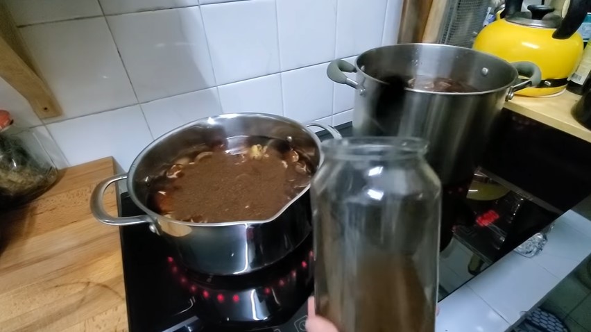 Cara menyimpan jengkol tetap segar sampai 1 tahun, pakai bubuk kopi