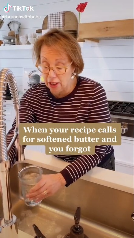 Tanpa dimasak, begini trik melunakkan butter beku dalam 5 menit