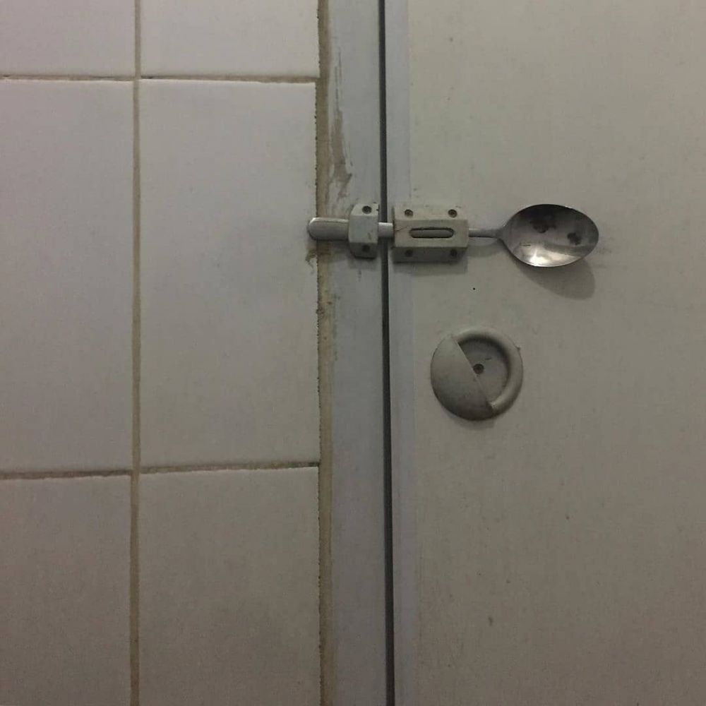 benda jadi kunci pintu ini ada aja © berbagai sumber