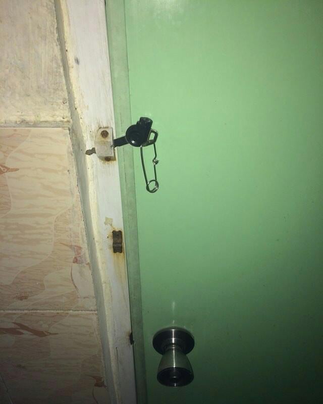 benda jadi kunci pintu ini ada aja © berbagai sumber benda jadi kunci pintu ini ada aja © berbagai sumber