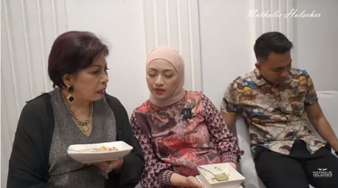 Momen Nathalie Holscher bawa Fariz ke keluarga © 2022 berbagai sumber