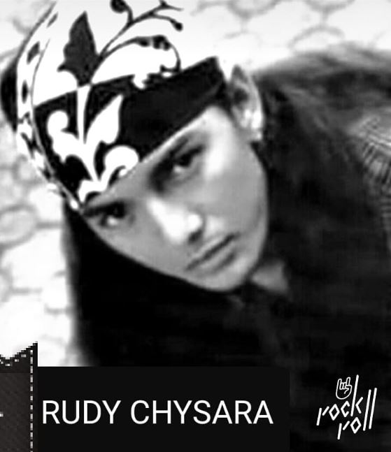 Dikenal rocker 90-an, 11 transformasi Rudy Chysara ayah Glenca Chysara