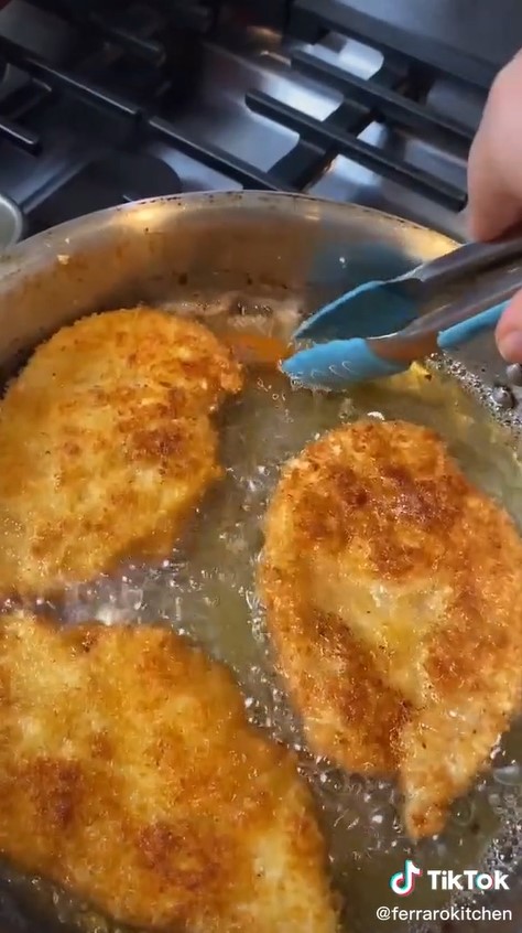 Trik simpel menggoreng makanan ini bisa bikin minyak tetap jernih