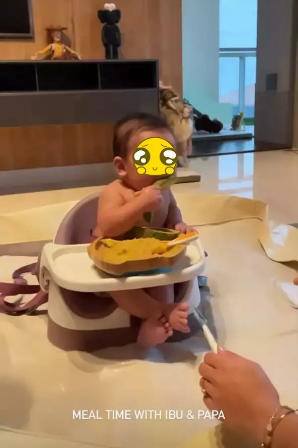 9 Trik Nikita Willy bikin dan sajikan MPASI biar anak lahap makan