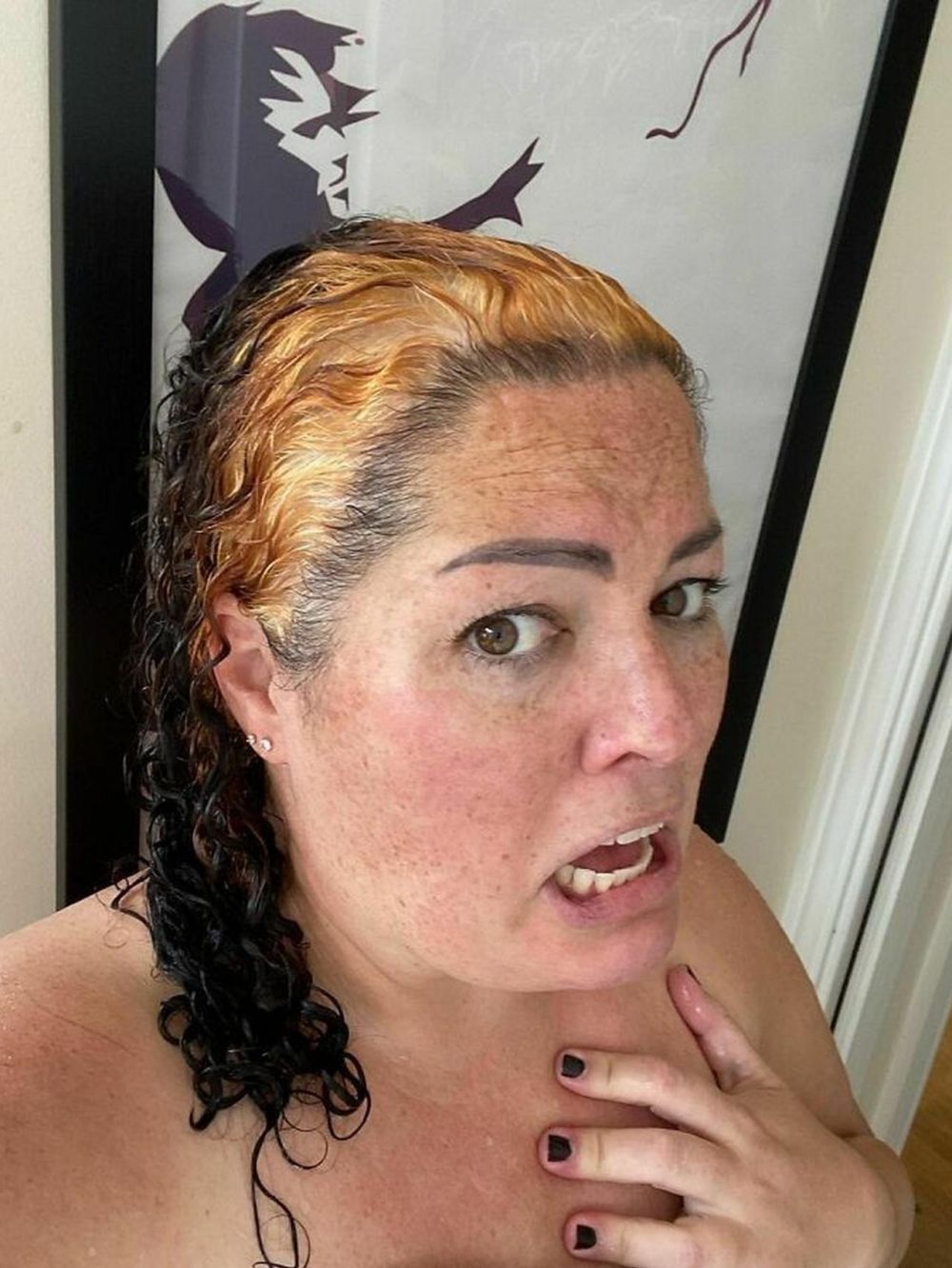 orang ngecat rambut ada-ada aja caranya © berbagai sumber orang ngecat rambut ada-ada aja caranya © berbagai sumber