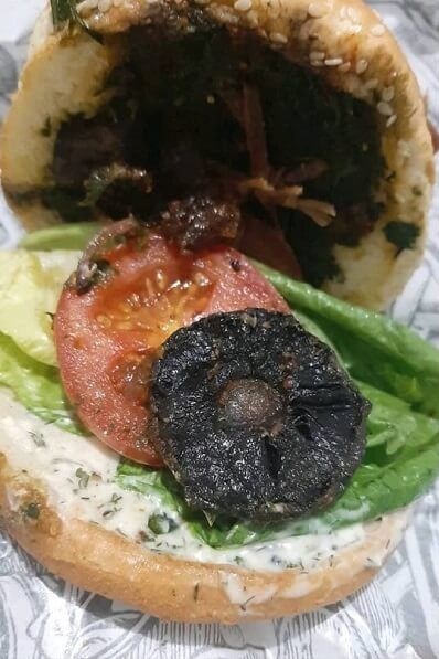 orang beli burger malah apes © berbagai sumber orang beli burger malah apes © berbagai sumber