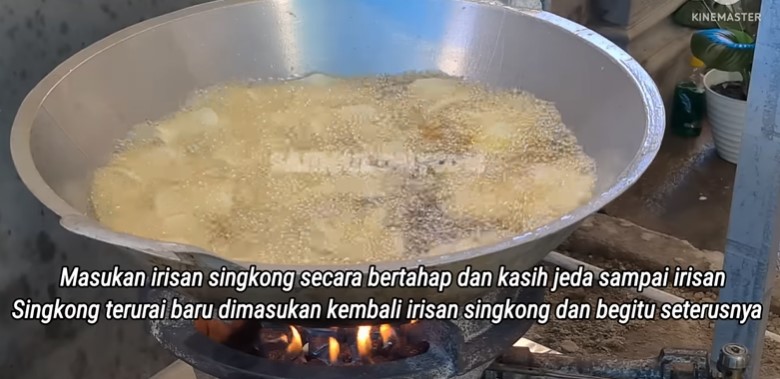 Trik simpel goreng keripik singkong agar renyah dan tidak keriting