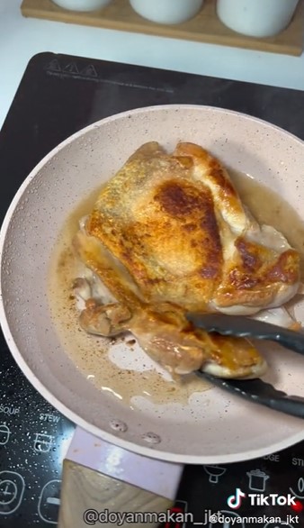 Tanpa tepung, ini trik bikin ayam krispi jadi renyah dan juicy