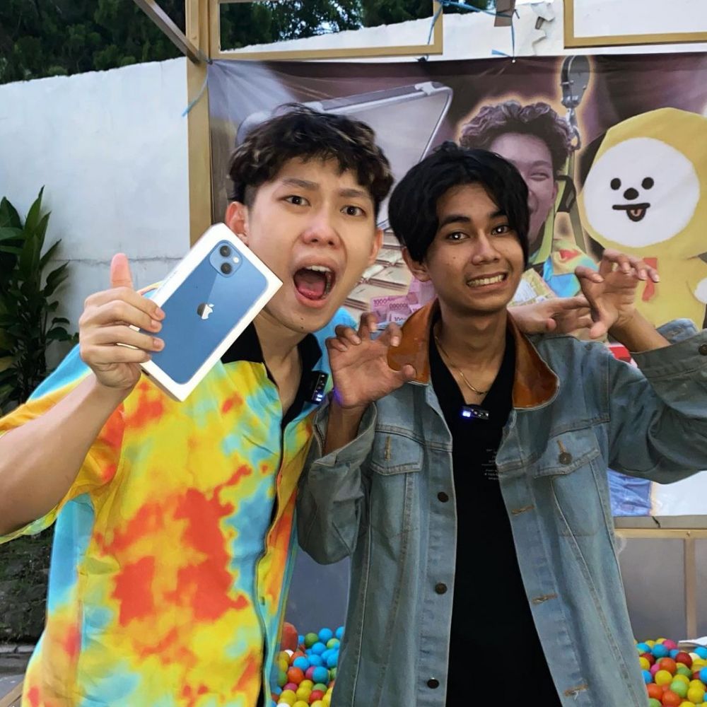 dilan kw bareng seleb © 2022 brilio.net dilan kw bareng seleb © 2022 brilio.net