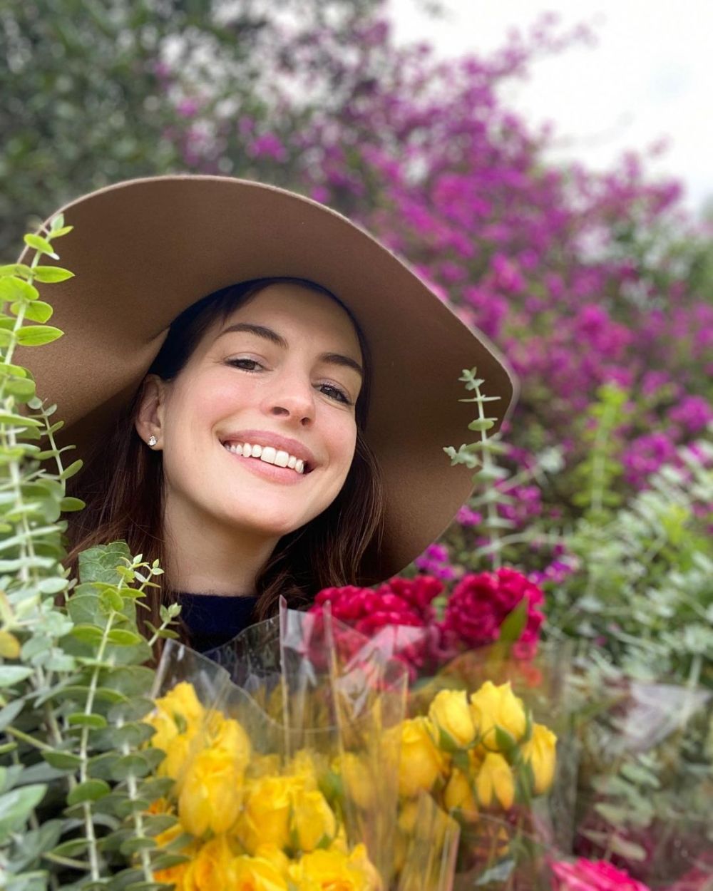 anne hathaway jadi pembicara di B20 © berbagai sumber