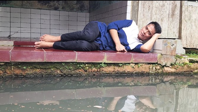 Kesederhanaan Endang Mulyana Berbagai sumber