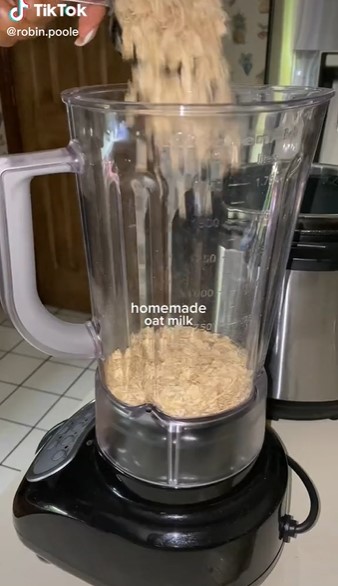 5 Cara membuat susu oat rumahan, simpel dan gampang ditiru