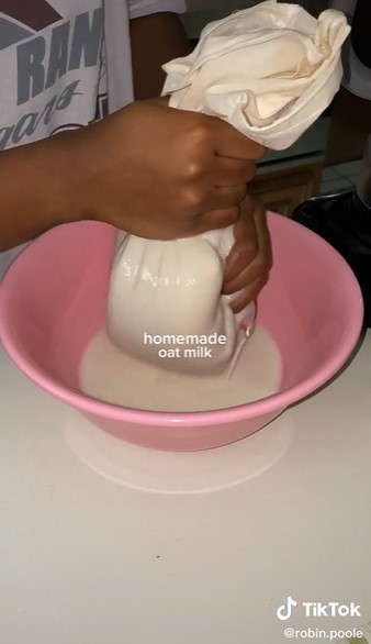 5 Cara membuat susu oat rumahan, simpel dan gampang ditiru