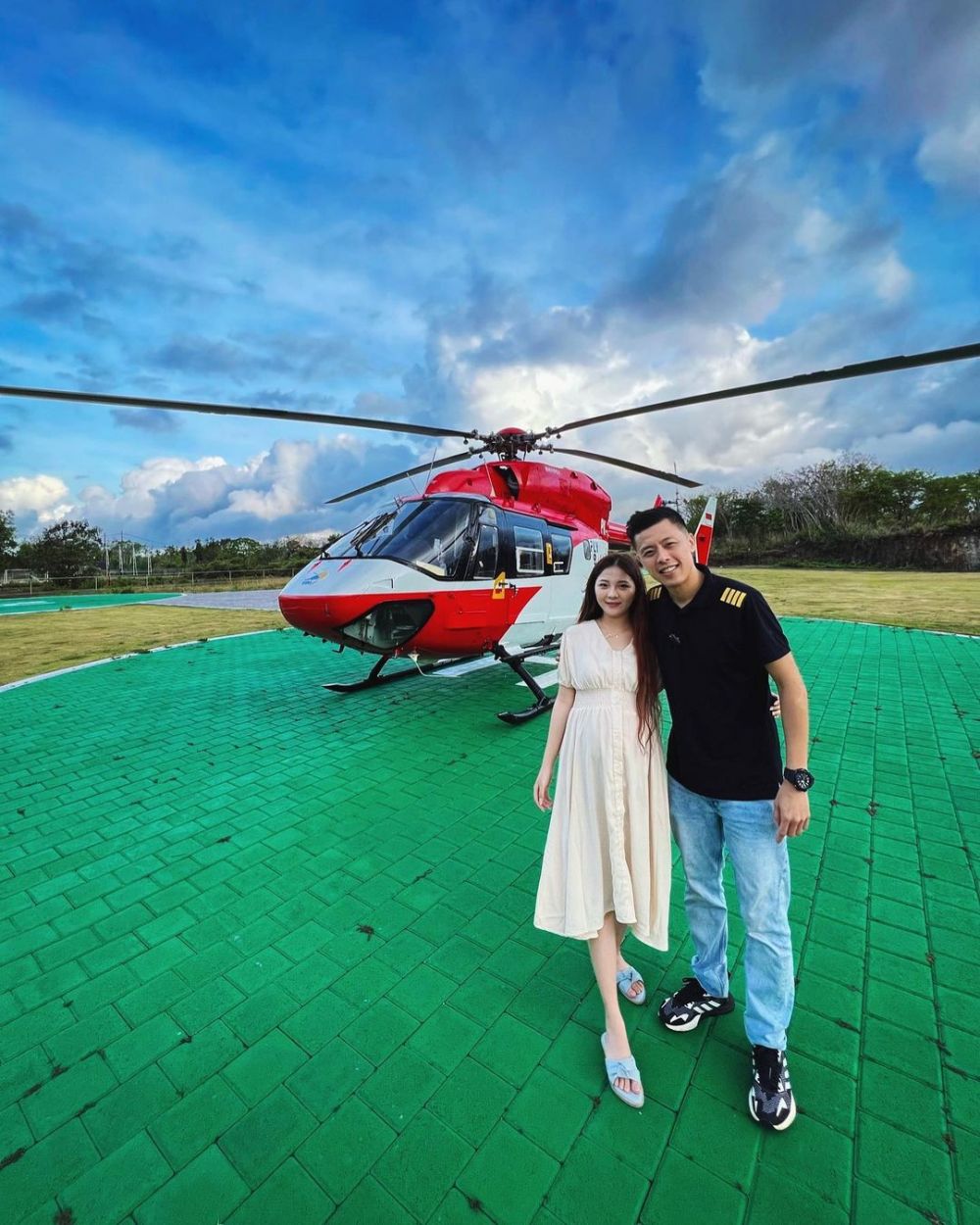 Kapten Vincent gandeng pacar baru © 2022 brilio.net