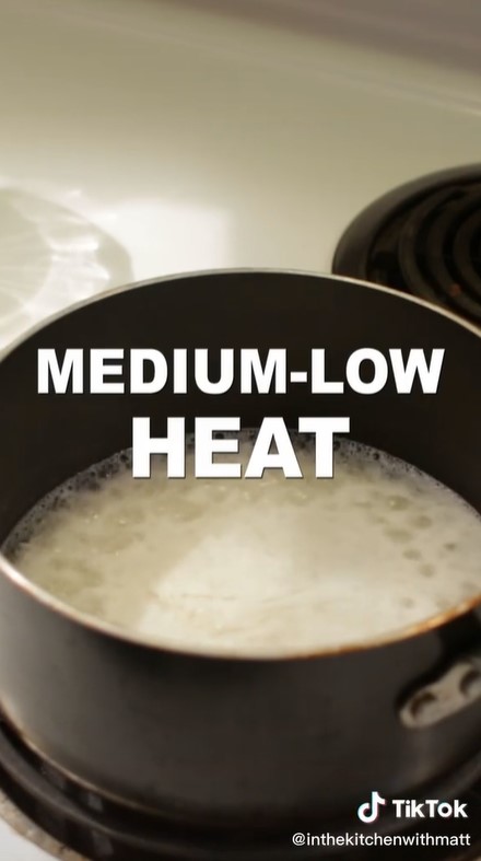 Praktis dan enak, ini 5 cara membuat puding nasi