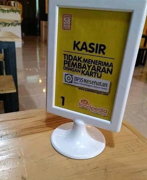 potret lucu kasir meja © berbagai sumber