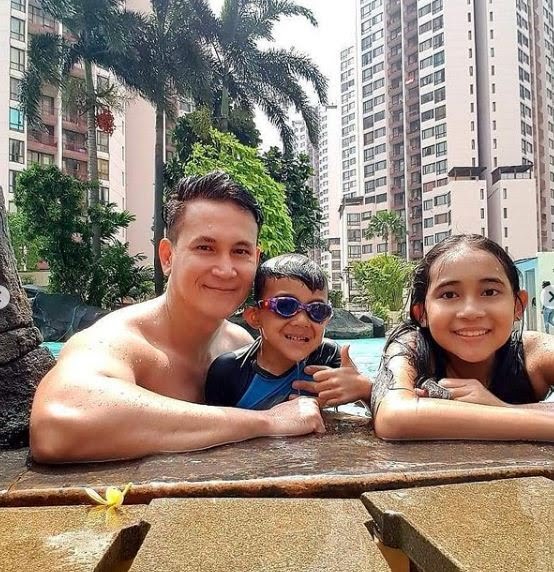 pemain Bidadari bareng anak © 2022 brilio.net