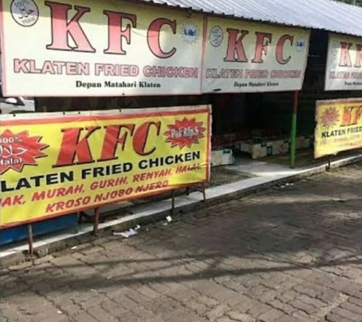 nama spanduk usaha pakai singkatan © berbagai sumber