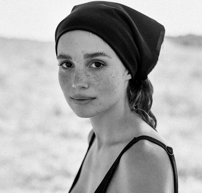 Pesona Alba Baptista Instagram