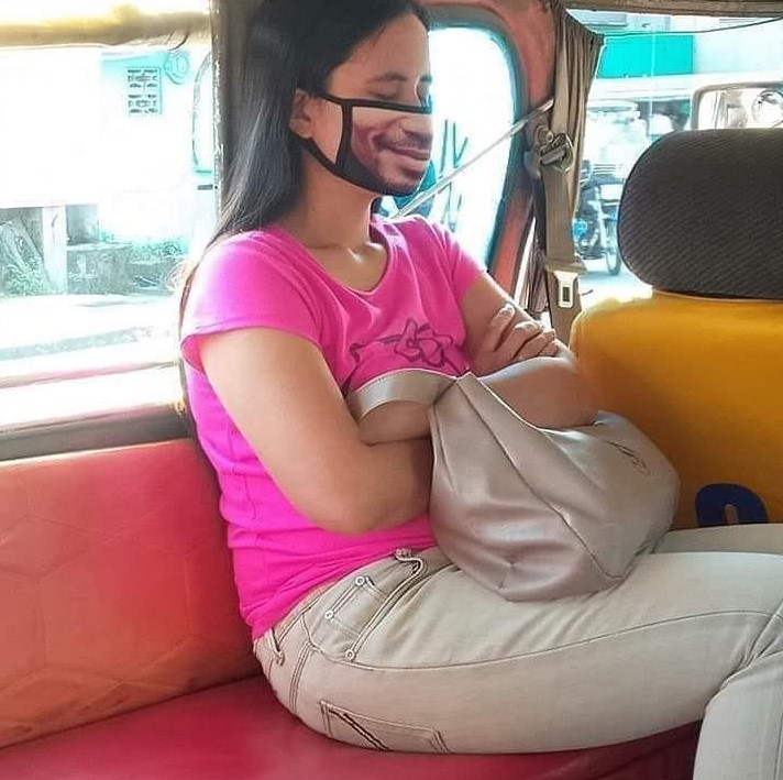 Kelakuan saat naik angkot Berbagai sumber Kelakuan saat naik angkot Berbagai sumber