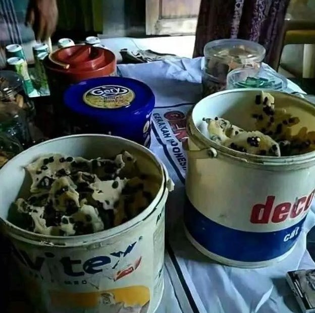 Wadah sajikan makanan Berbagai sumber Wadah sajikan makanan Berbagai sumber