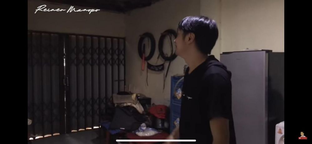 Rumah sederhana Reiner Manopo © berbagai sumber