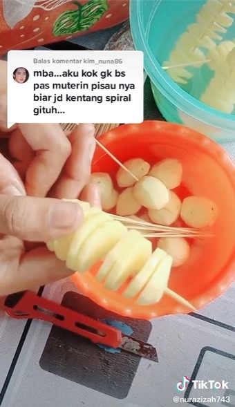 Cara simpel memotong kentang spiral, tetap rapi tanpa alat khusus