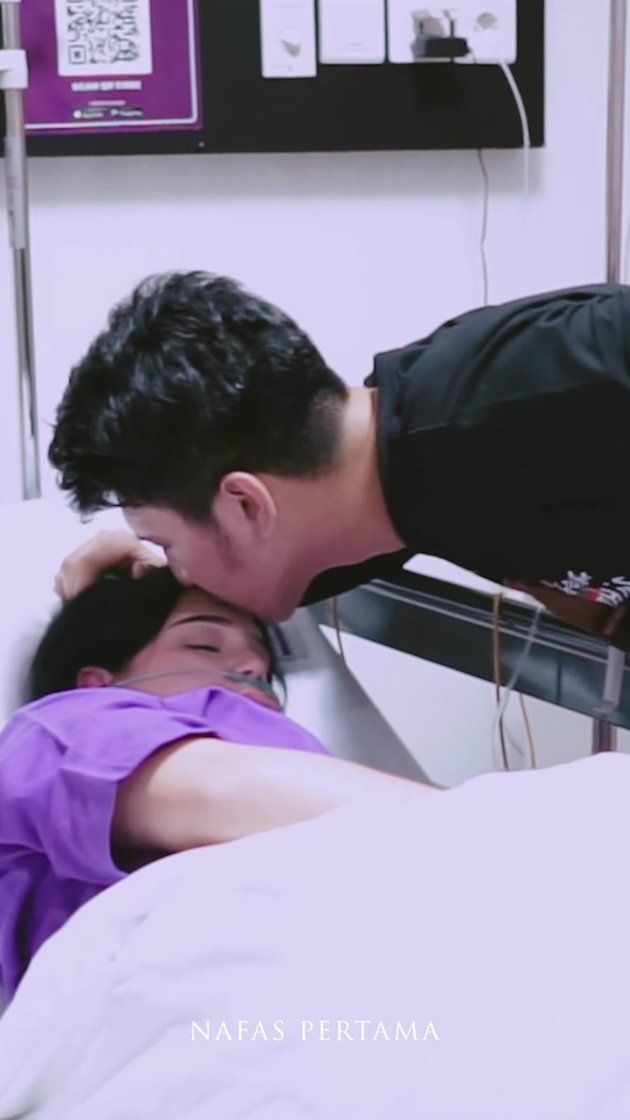 momen yasmine ow melahirkan anak pertama © instagram