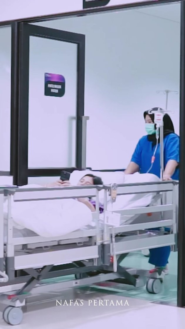 momen yasmine ow melahirkan anak pertama © instagram