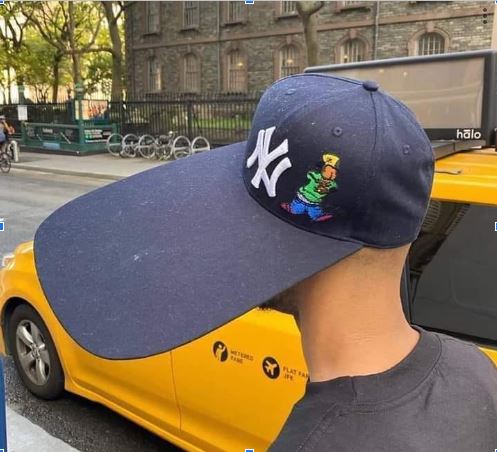 potret topi bentuk nyeleneh © berbagai sumber