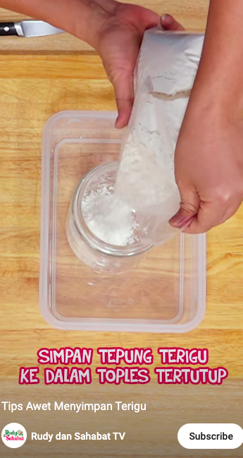 Tak banyak yang tahu, ini trik simpan tepung terigu agar tidak apek
