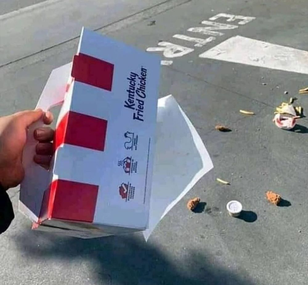 momen apes bawa belanjaan © berbagai sumber