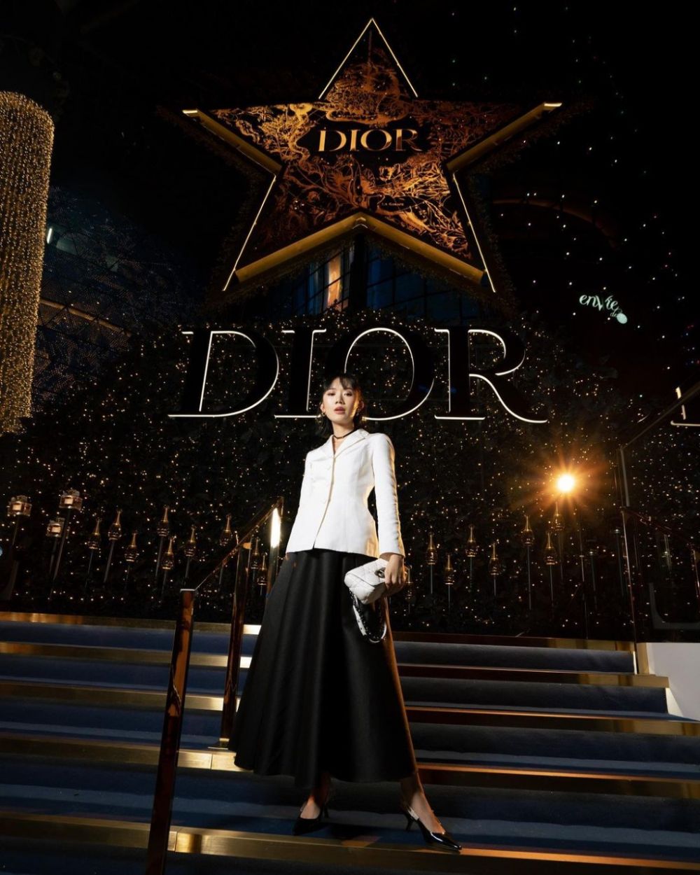 seleb ikuti Dior Singapura © 2022 brilio.net seleb ikuti Dior Singapura © 2022 brilio.net