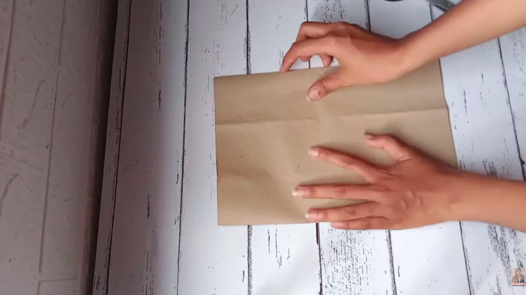 7 Cara lipat kertas minyak untuk kemasan roti bakar, mudah & kekinian