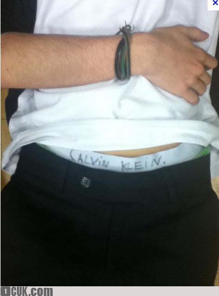 barang bermerek kocak abis deh © berbagai sumber