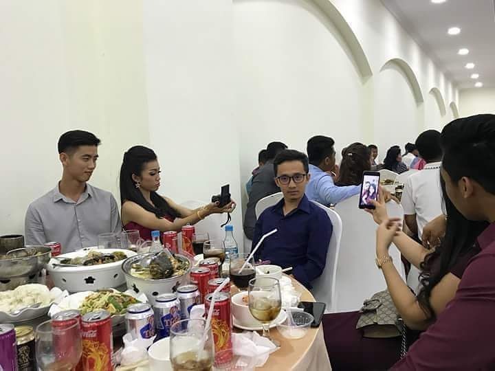 orang kalau terjebak di momen canggung © berbagai sumber orang kalau terjebak di momen canggung © berbagai sumber