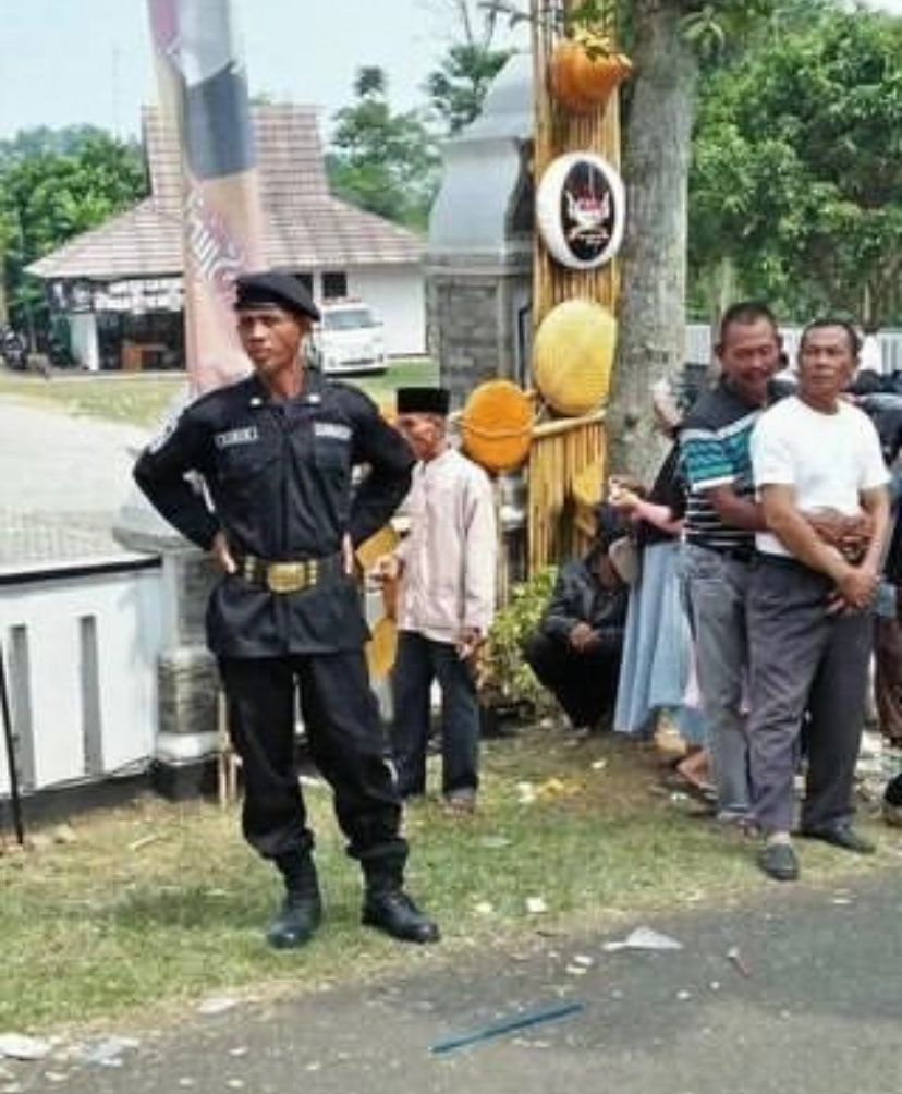 orang kalau terjebak di momen canggung © berbagai sumber orang kalau terjebak di momen canggung © berbagai sumber