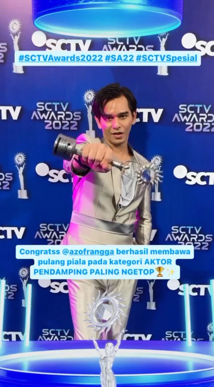 Gaya aktor di SCTV Awards 2022 © Instagram