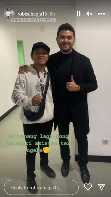 Gaya aktor di SCTV Awards 2022 © Instagram