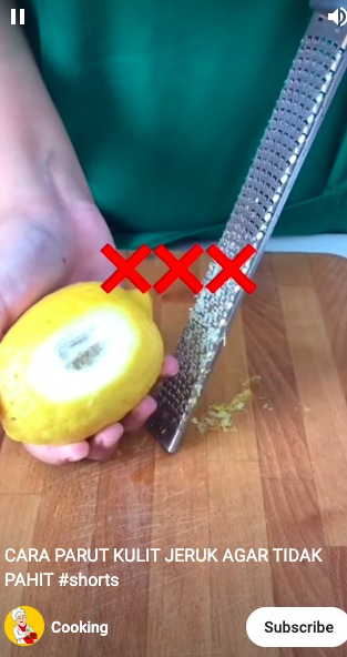 Nggak asal, ini lho cara memarut kulit lemon agar nggak pahit