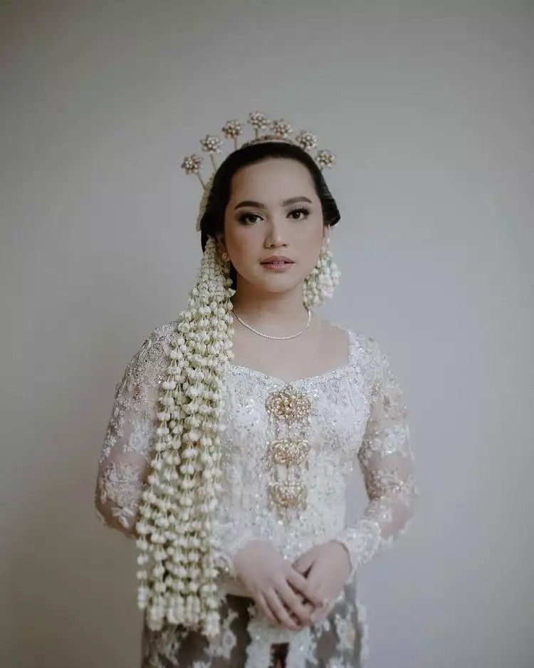 Pernikahan mantan artis cilik Instagram Pernikahan mantan artis cilik Instagram